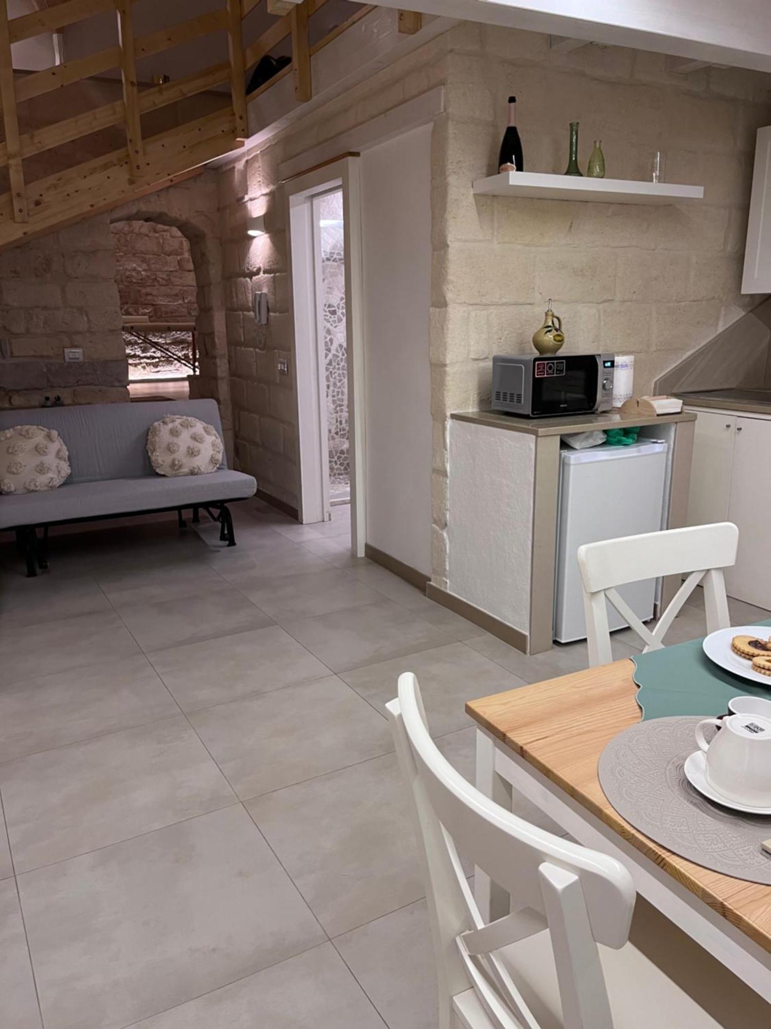 Epoca Suite House Trani Ngoại thất bức ảnh