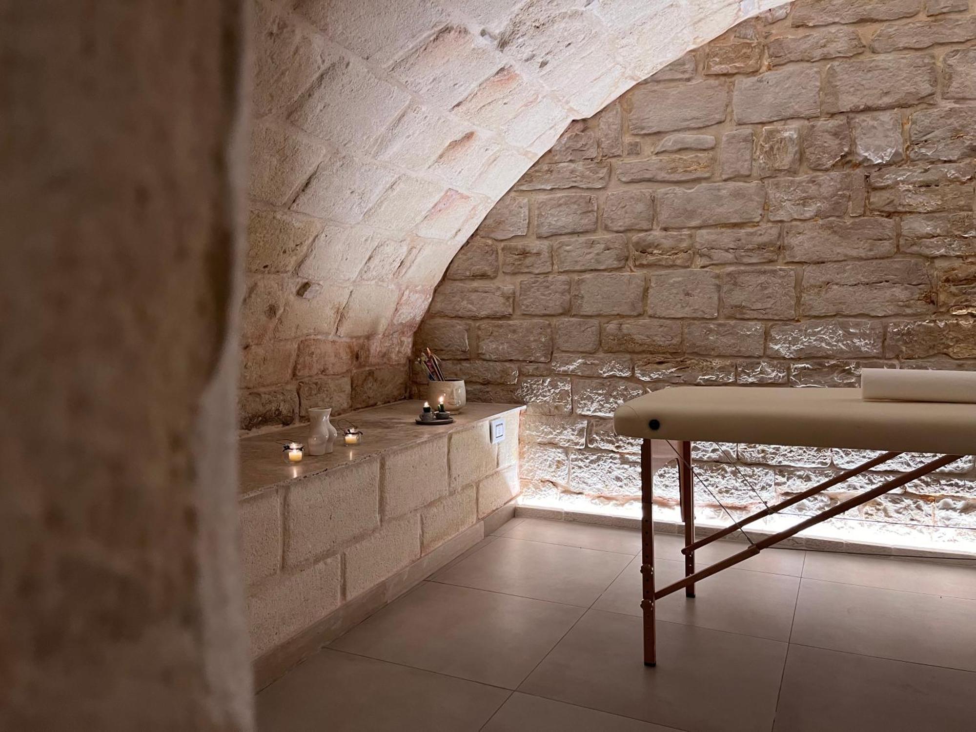 Epoca Suite House Trani Ngoại thất bức ảnh