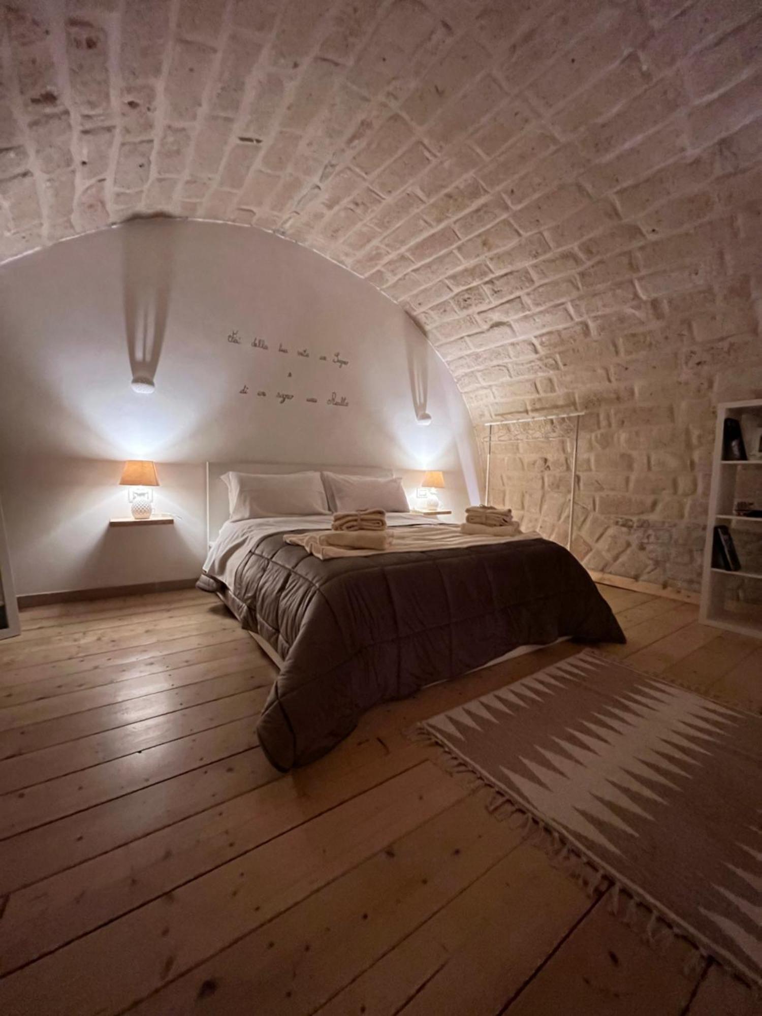 Epoca Suite House Trani Ngoại thất bức ảnh