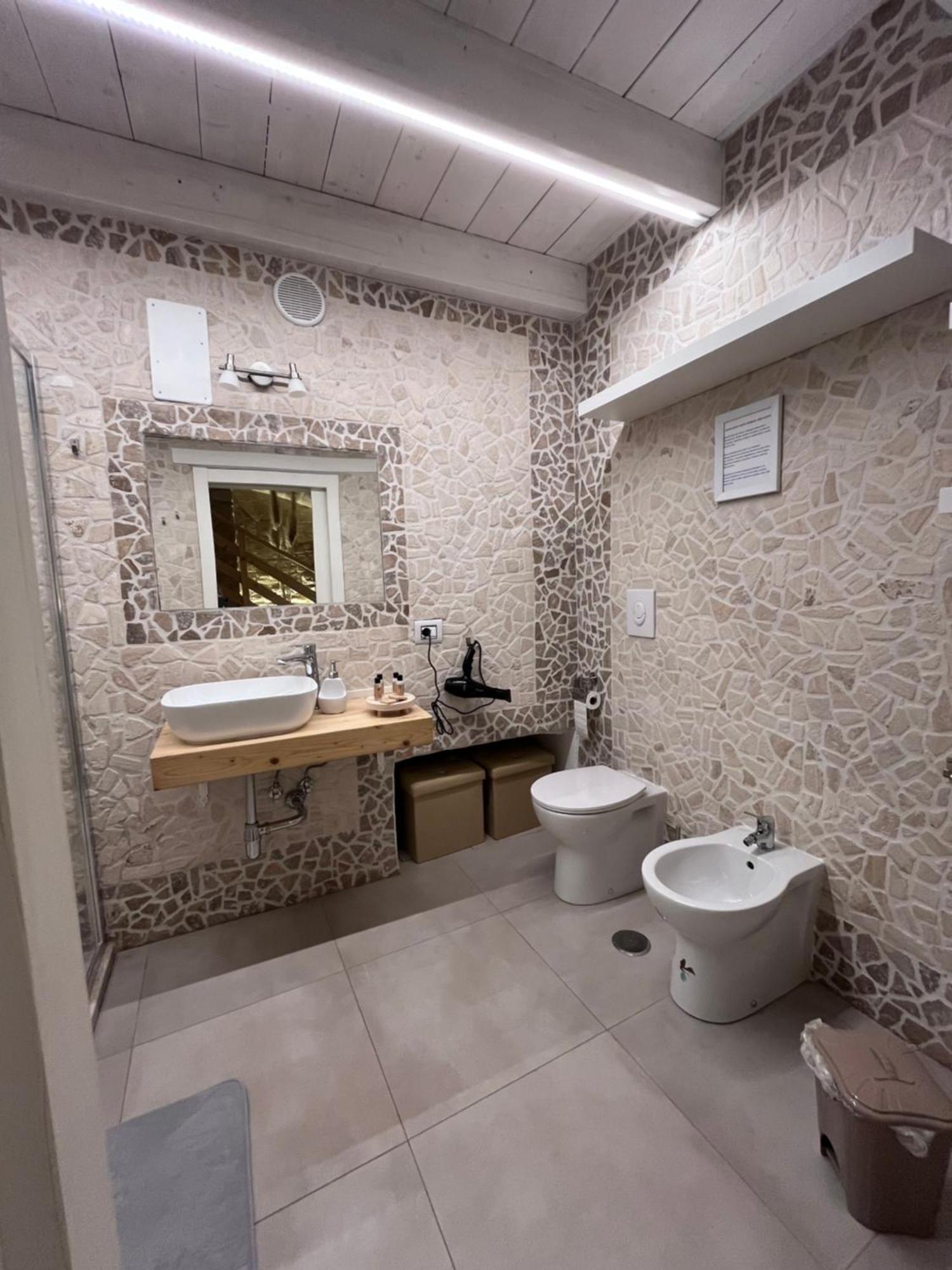 Epoca Suite House Trani Ngoại thất bức ảnh